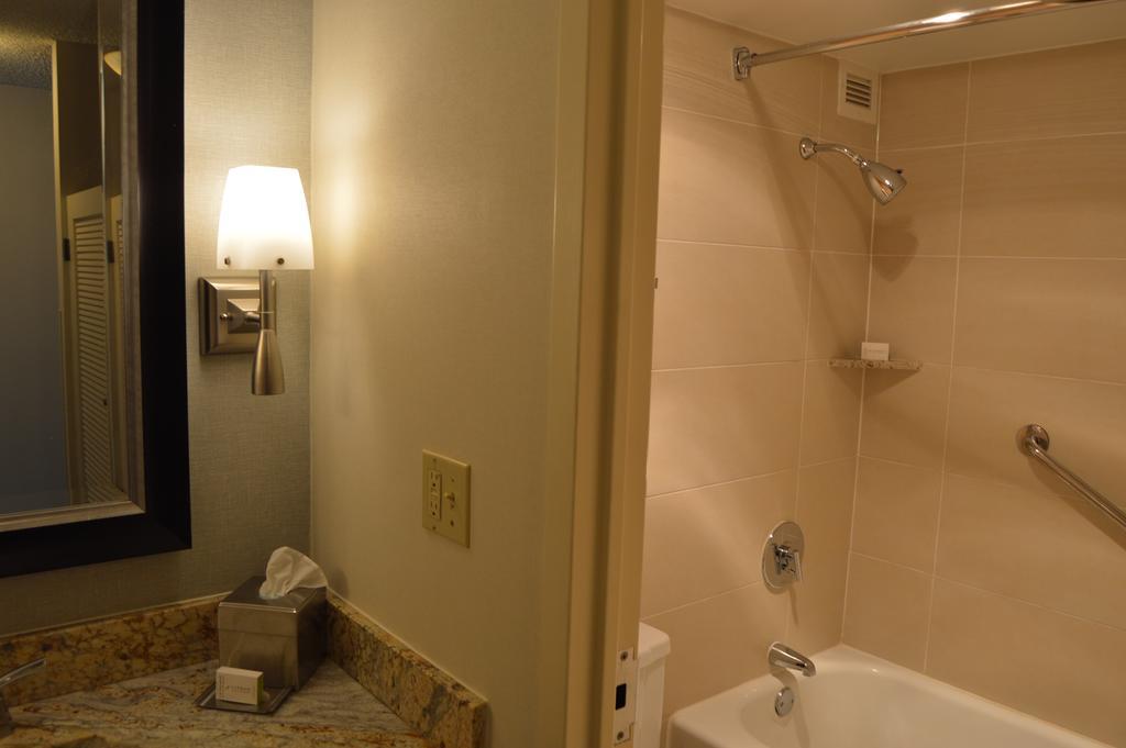 Delux Inn Талса Экстерьер фото